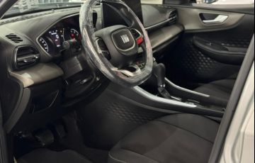 Fiat Fastback 1.0 Turbo 200 - Foto #5