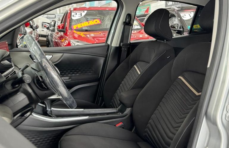 Fiat Fastback 1.0 Turbo 200 - Foto #6