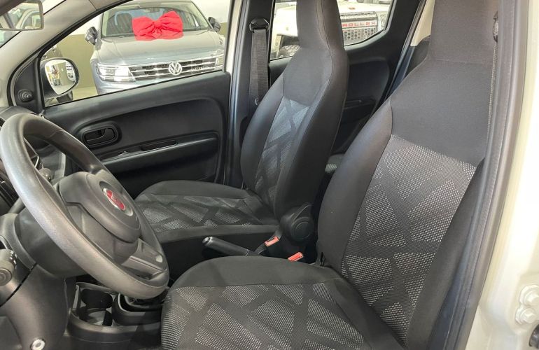 Fiat Mobi 1.0 Evo Flex Like. Manual - Foto #9