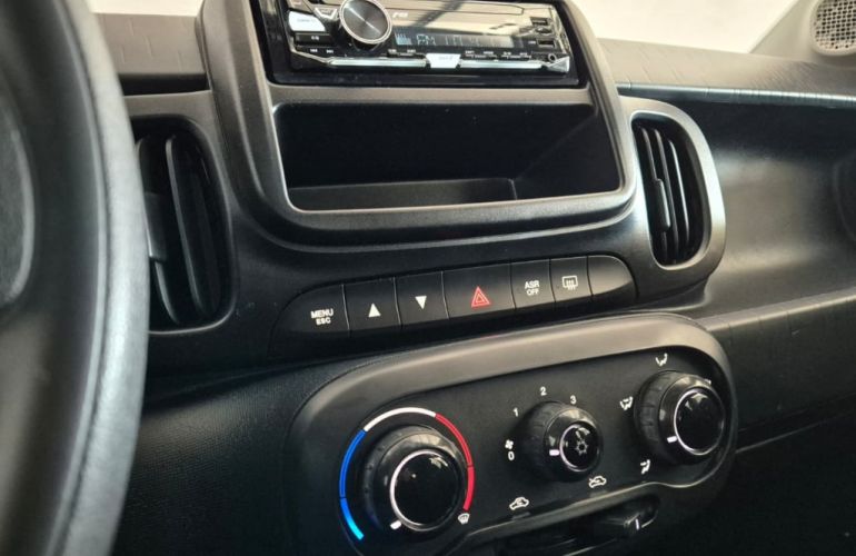 Fiat Mobi Evo Like 1.0 (Flex) - Foto #9