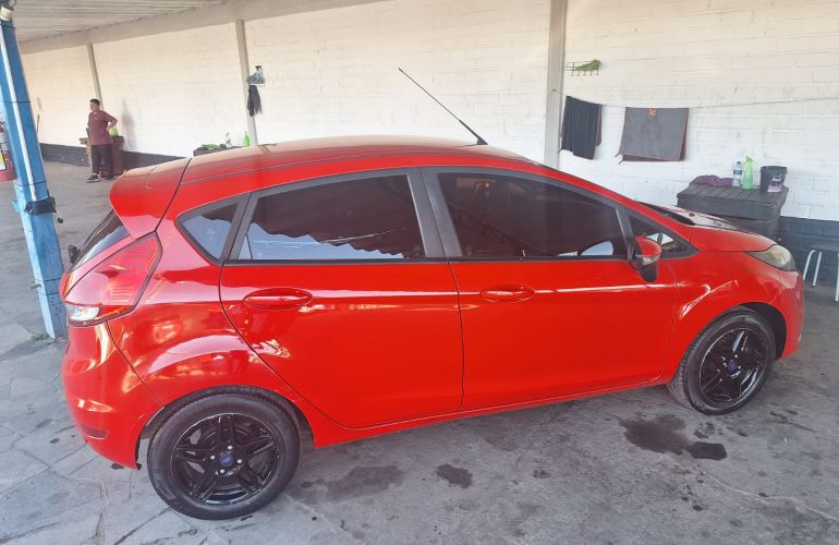 Ford New Fiesta SE Style 1.6 16V - Foto #5