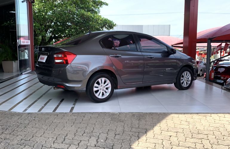 Honda City LX 1.5 16V (flex) (aut.) - Foto #4