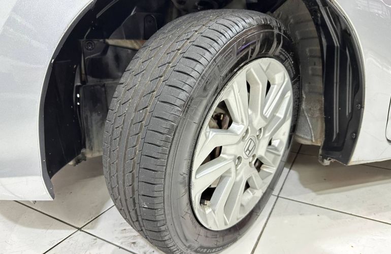 Honda Fit 1.5 LX 16v - Foto #5