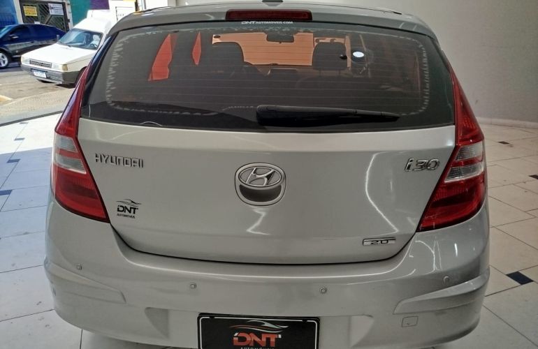 Hyundai I30 2.0 MPFi GLS 16v - Foto #5