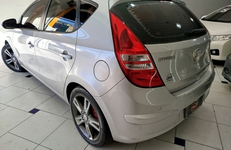 Hyundai I30 2.0 MPFi GLS 16v - Foto #6