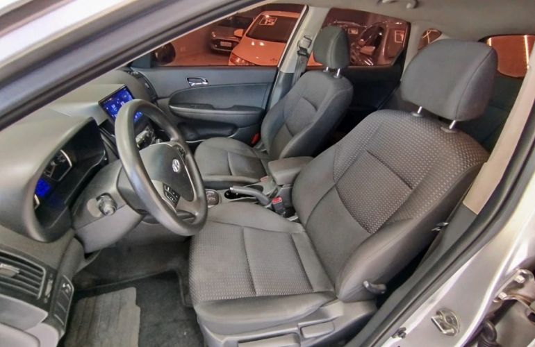 Hyundai I30 2.0 MPFi GLS 16v - Foto #8