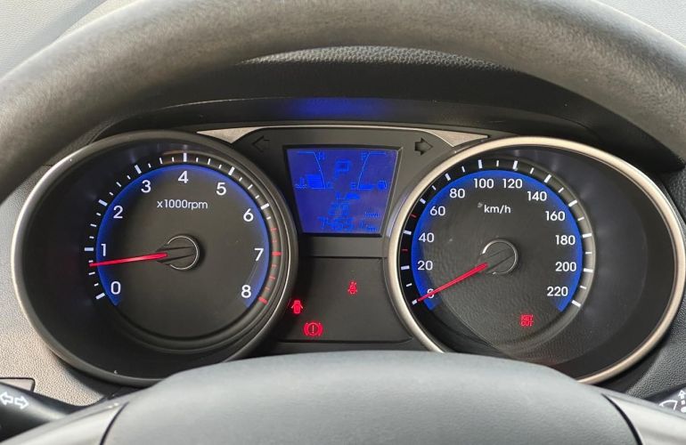Hyundai Ix35 2.0 MPFi GL 16v - Foto #4