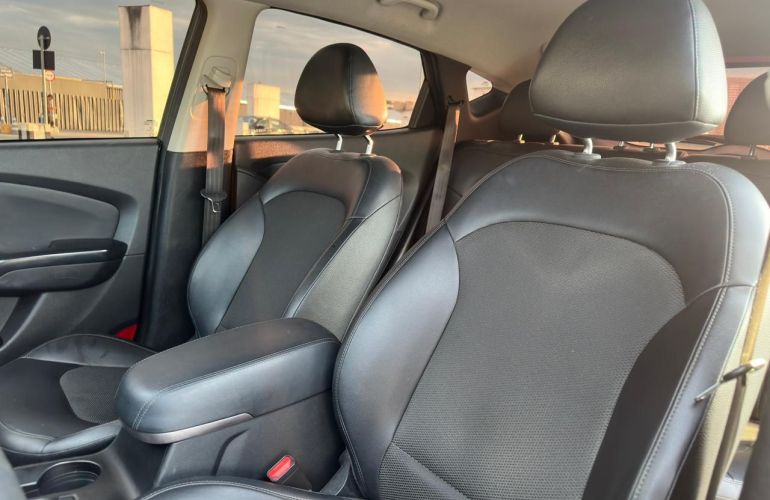 Hyundai Ix35 2.0 MPFi GL 16v - Foto #6