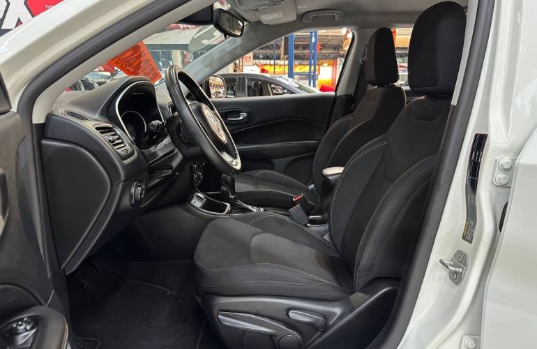 Jeep Compass 2.0 16V Sport - Foto #7