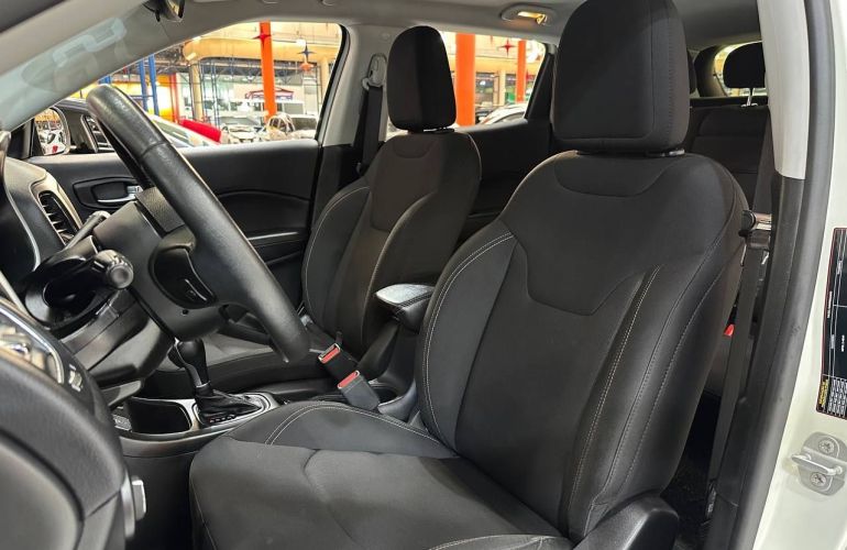 Jeep Compass 2.0 16V Sport - Foto #8