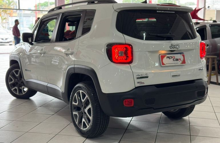 Jeep Renegade 2.0 16V Turbo Longitude 4x4 - Foto #4