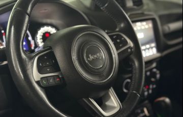 Jeep Renegade 2.0 16V Turbo Longitude 4x4 - Foto #9