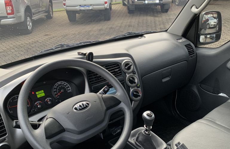 Kia Bongo 2.5 STD RS Sem Carroceria K798 - Foto #3