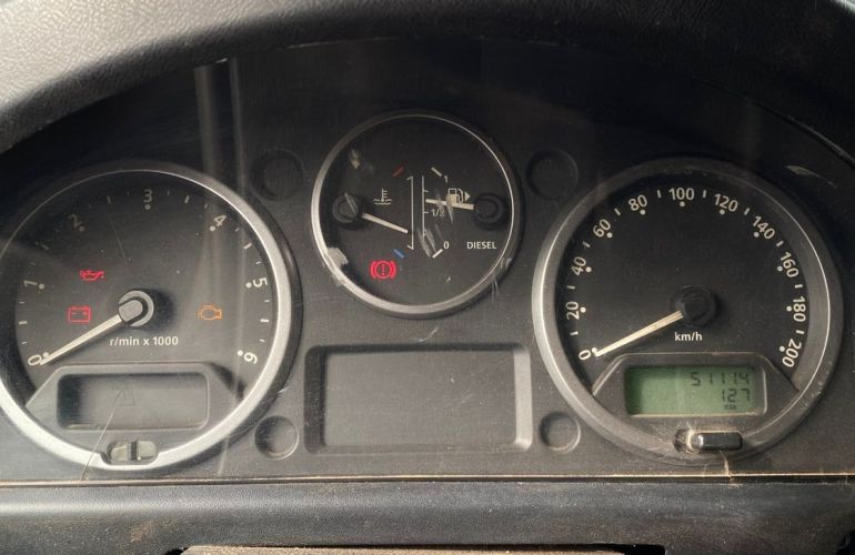 Land Rover Defender 2.4 130 4x4 Turbo - Foto #5