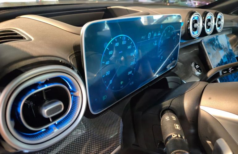 Mercedes-Benz C 300 2.0 Eq Boost Amg Line - Foto #8