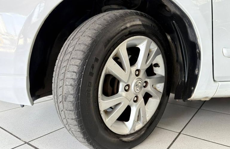 Nissan Livina 1.8 S 16v - Foto #8