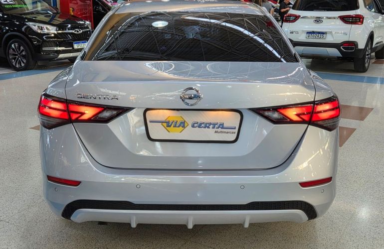 Nissan Sentra 2.0 16V Exclusive - Foto #9