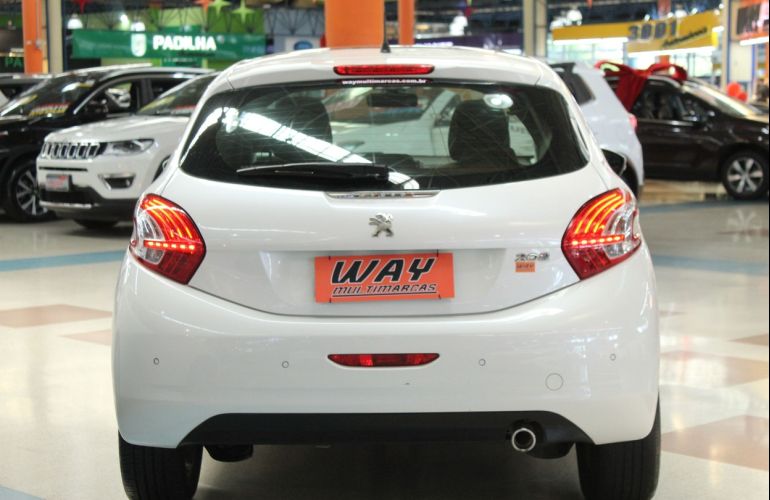 Peugeot 208 1.6 Griffe 16v - Foto #9