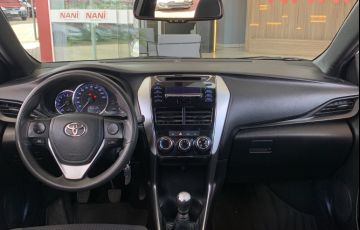 Toyota Yaris 1.3 XL (Flex) - Foto #5