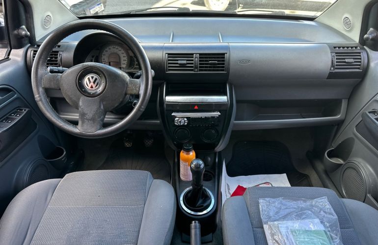 Volkswagen Fox 1.6 Mi Plus 8v - Foto #6