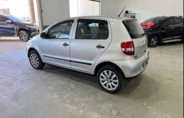Volkswagen Fox 1.6 Mi Plus 8V Flex 4p Manual - Foto #4