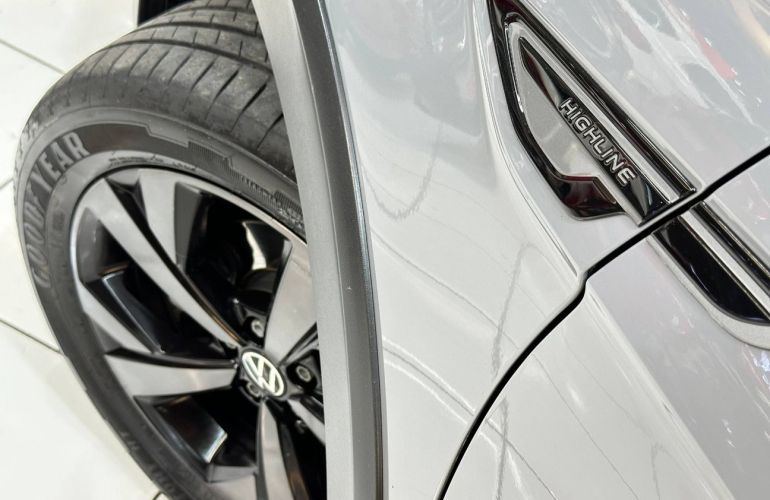 Volkswagen Nivus 1.0 200 TSi Total Highline - Foto #5