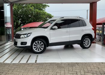 Volkswagen Tiguan 2.0 TSI 4WD