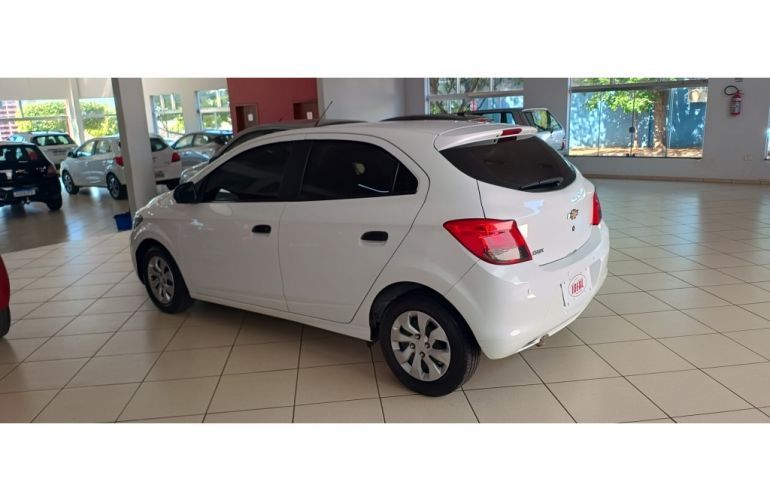 Chevrolet Onix 1.0 Joy SPE/4 - Foto #4