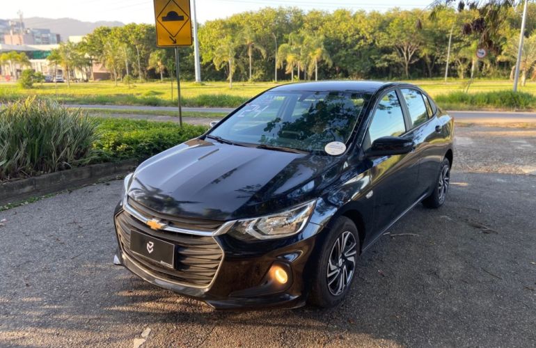 Chevrolet Onix 1.0 Flex Plus LT Manual - Foto #3