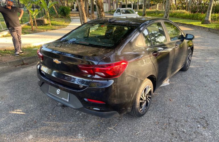 Chevrolet Onix 1.0 Flex Plus LT Manual - Foto #4