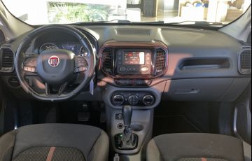 Fiat Toro Freedom 1.8 AT6 4x2 (Flex) - Foto #5