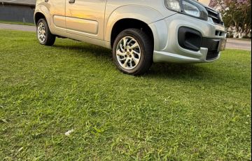 Fiat Uno 1.0 Attractive - Foto #8