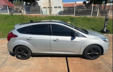 Ford Focus 1.6 SE 16v - Foto #4