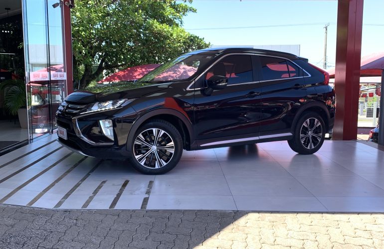 Mitsubishi Eclipse Cross 1.5 Turbo HPE-S AWD - Foto #1