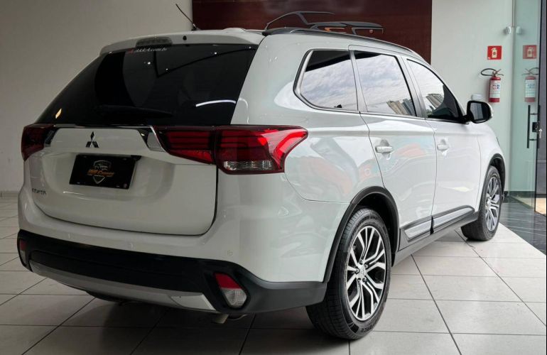 Mitsubishi Outlander 2.0 16v - Foto #4