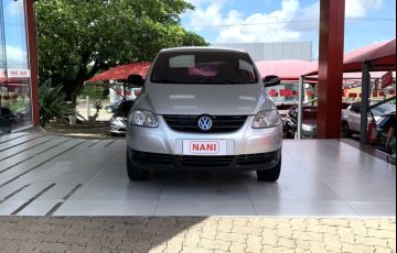 Volkswagen Fox Route 1.6 8V (Flex) 4p - Foto #2
