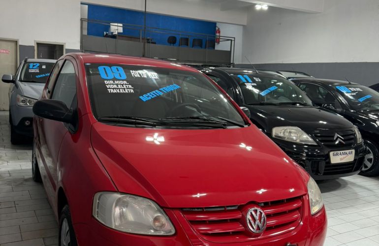 Volkswagen Fox City 1.0 8V (Flex) - Foto #6