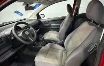 Volkswagen Fox City 1.0 8V (Flex) - Foto #9