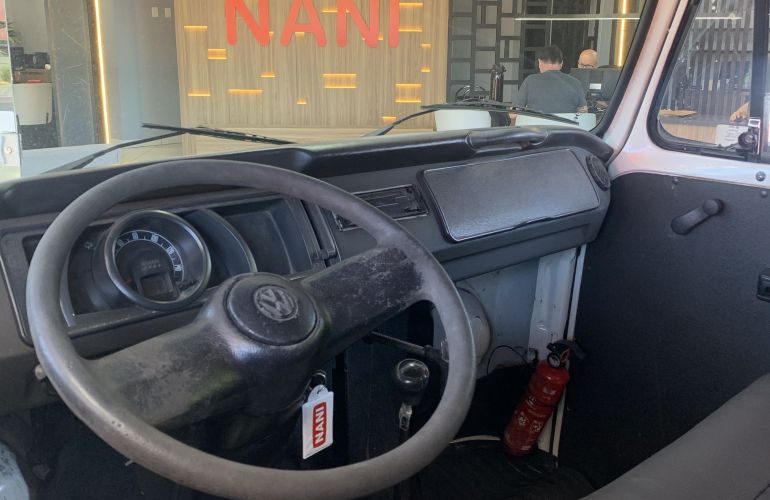 Volkswagen Kombi Furgão 1.4 (Flex) - Foto #3