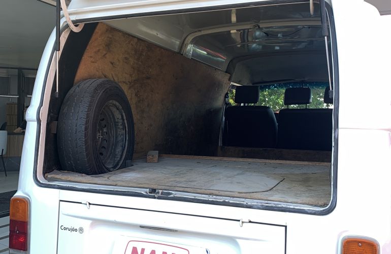 Volkswagen Kombi Furgão 1.4 (Flex) - Foto #8