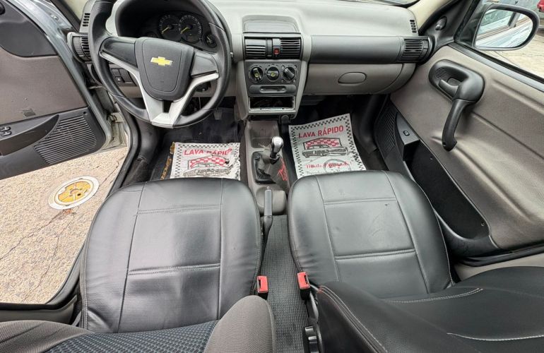 Chevrolet Classic 1.0 MPFi LS 8v - Foto #6