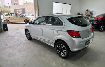 Chevrolet Onix 1.4 MPFi LTZ 8V Flex 4p Automático - Foto #2