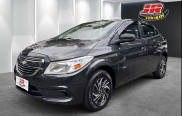 Chevrolet Onix 1.0 MPFi LT 8v