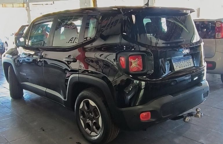 Jeep Renegade 1.8 16V Sport - Foto #4