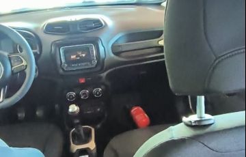 Jeep Renegade 1.8 16V Sport - Foto #8