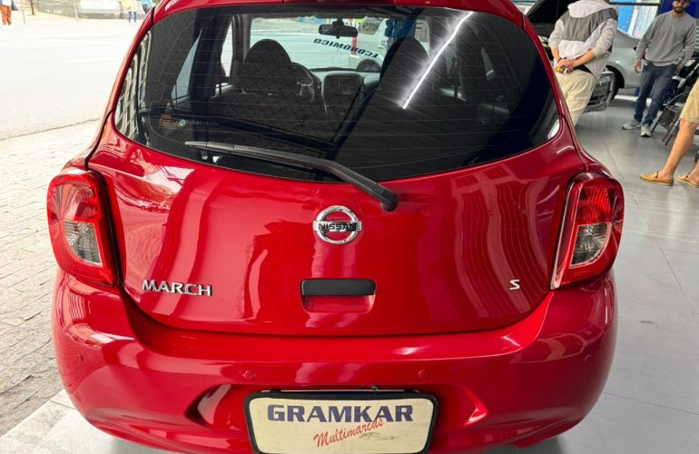 Nissan March 1.0 12V S (Flex) - Foto #2