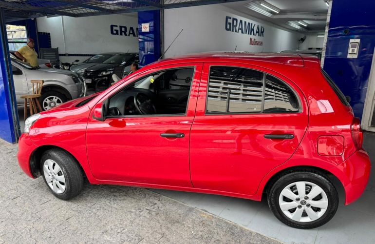 Nissan March 1.0 12V S (Flex) - Foto #4