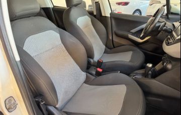 Peugeot 208 Active Pack 1.6 16V (Flex) (Aut) - Foto #10