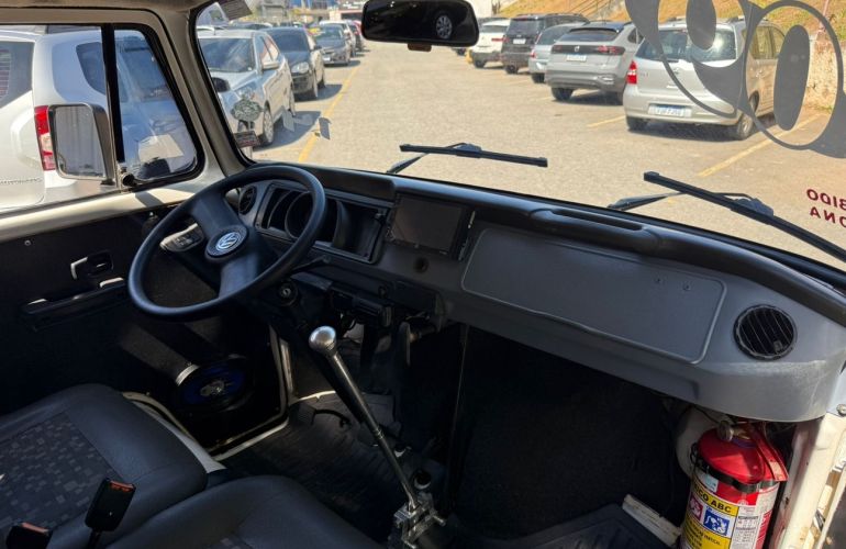 Volkswagen Kombi 1.4 Mi Std Lotacão 8v - Foto #7