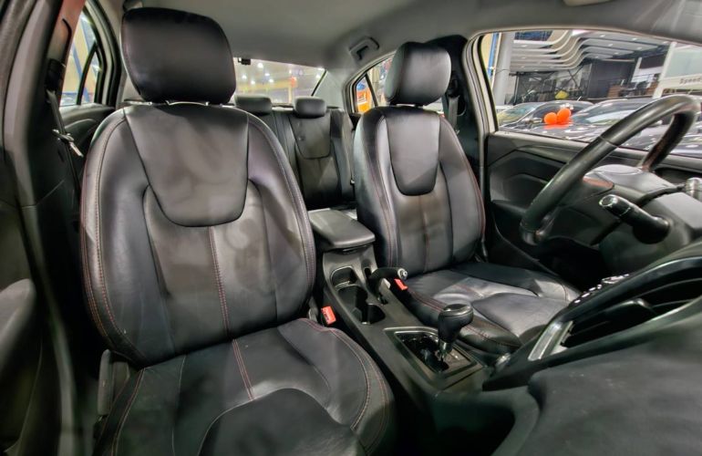 Chery Arrizo 5 1.5 VVT Turbo Rx - Foto #5